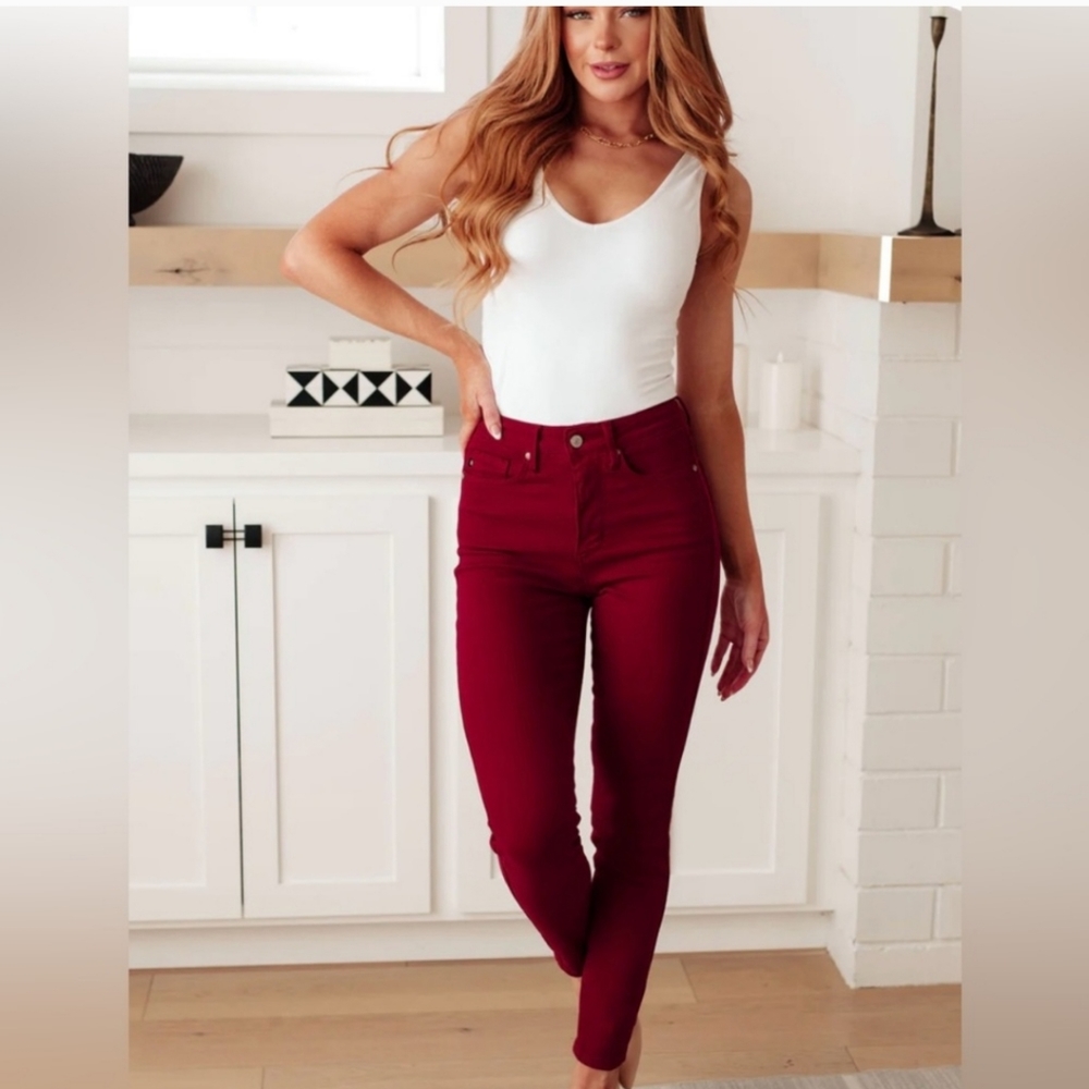 Judy Blue Tummy Control Skinny Jeans - Picture 12 of 16
